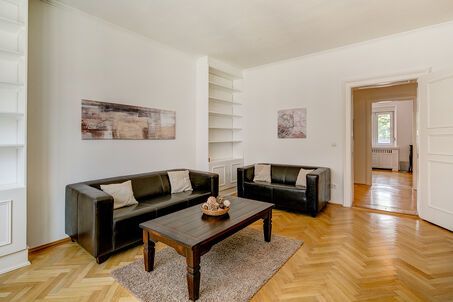https://www.mrlodge.fr/location/appartements-3-chambres-munich-au-haidhausen-10042